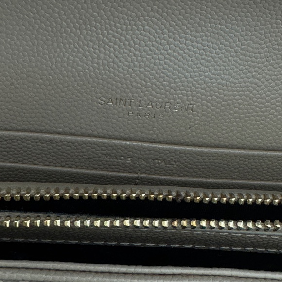 YSL Monogram Large Wallet on Chain in Grained Leather - Picture 6 of 9